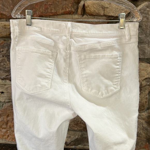 Anne Taylor Loft White Flair Denim Jeans! - Picture 4 of 7